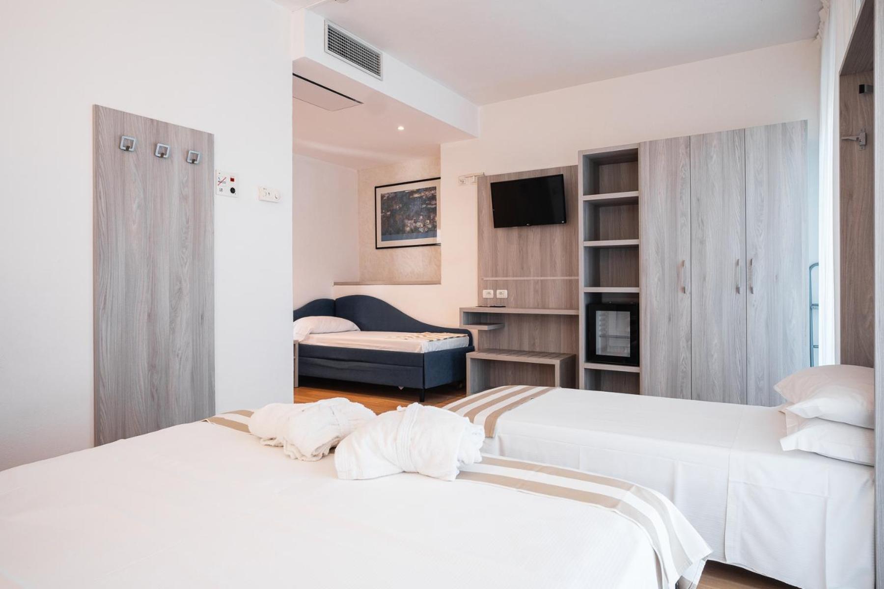 Hotel Losanna Gabicce Mare Eksteriør billede