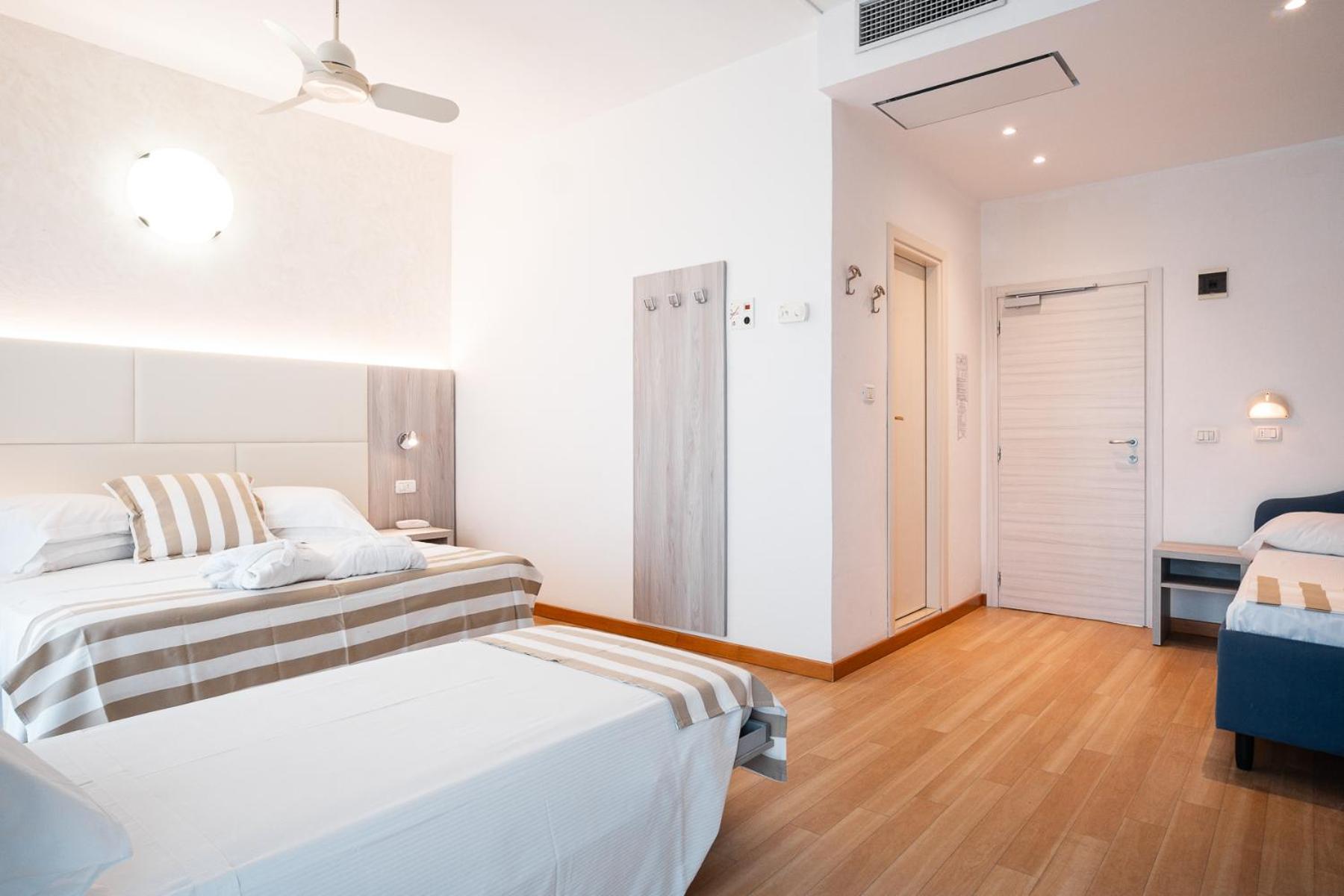 Hotel Losanna Gabicce Mare Eksteriør billede