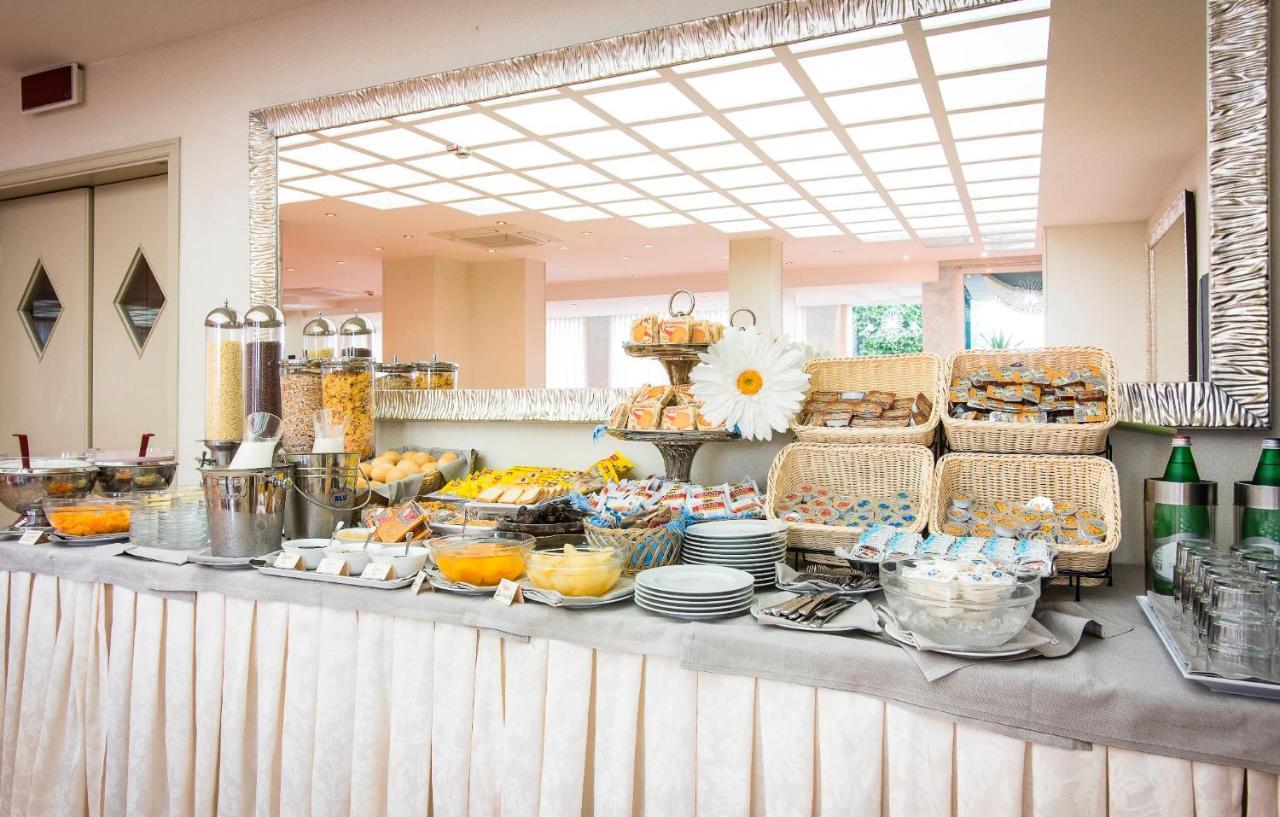 Hotel Losanna Gabicce Mare Eksteriør billede