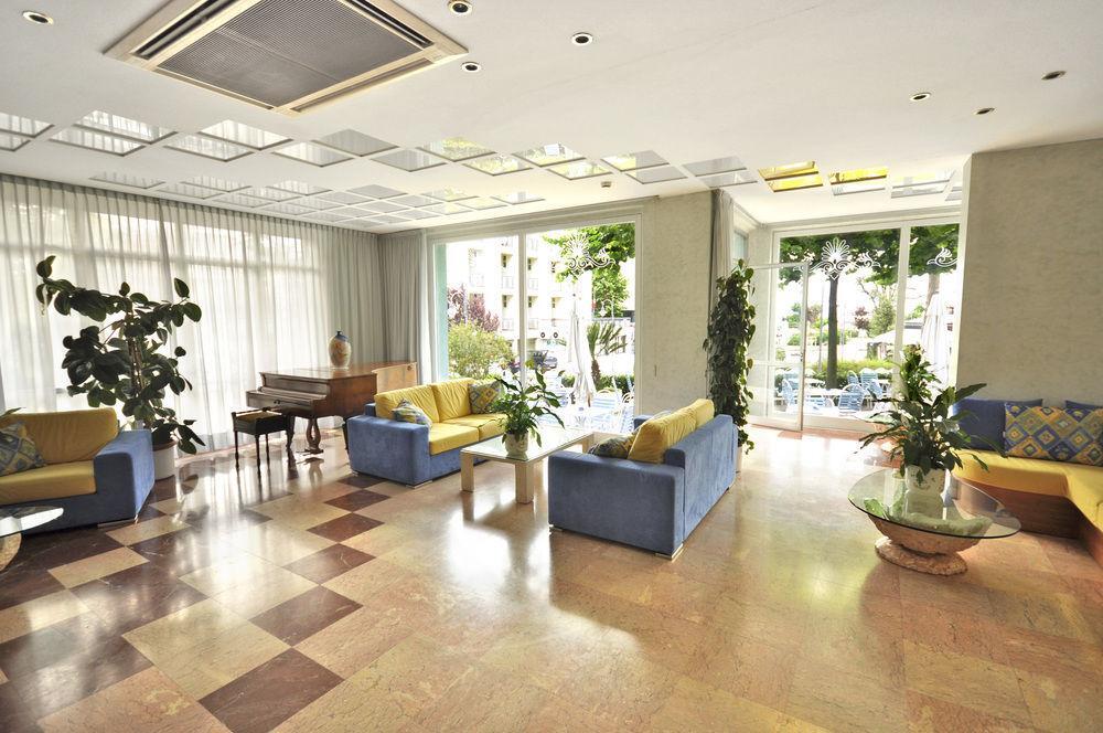 Hotel Losanna Gabicce Mare Eksteriør billede